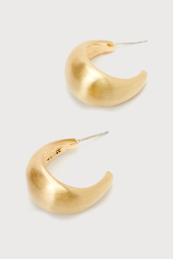 Stunning Decision Gold Matte Chunky Hoop Earrings