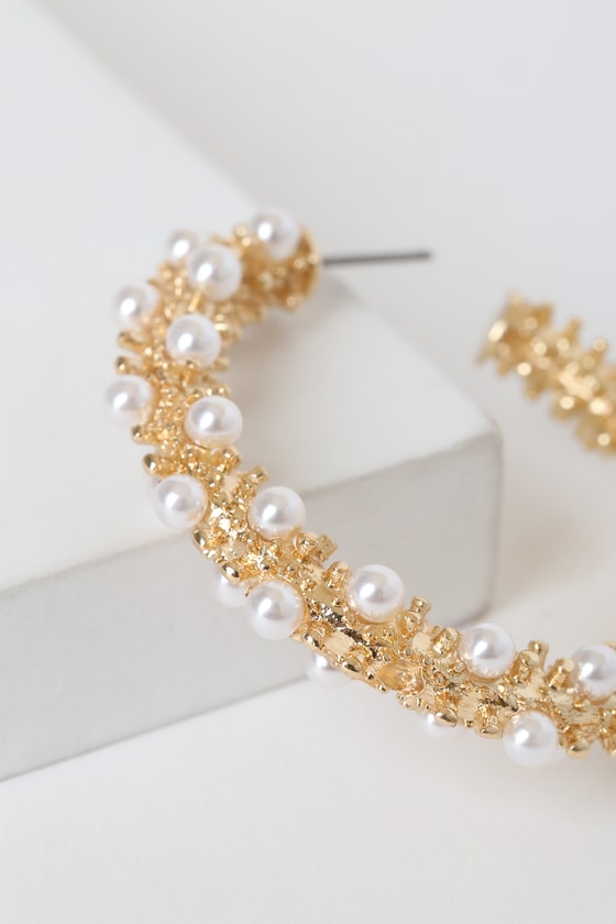 Prized Treasure Gold Pearl Hoop Earrings