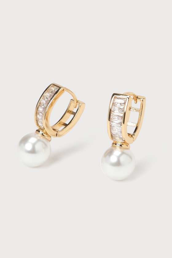 Striving for Shine 14KT Gold Pearl Huggie Earrings